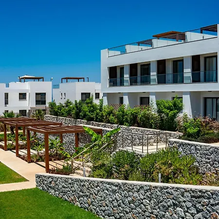 Family Large In Bahceli Lägenhet Aglantzia