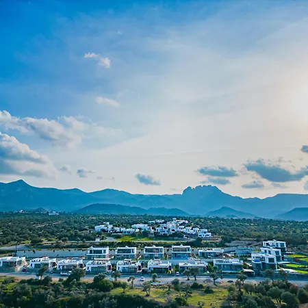 Family Large In Bahceli Апартаменты Aglantzia