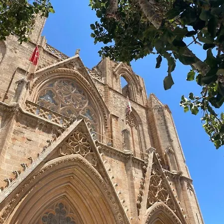 Апартаменты Family Large In Bahceli *