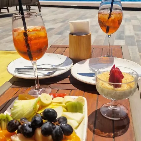 Family Large In Bahceli * Aglantzia