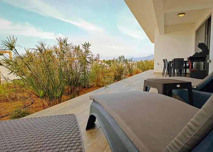 Family Large In Bahceli *