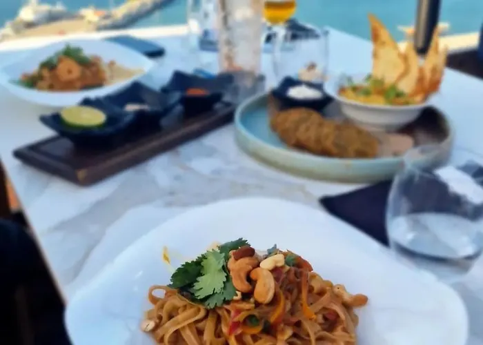 Family Large In Bahceli *